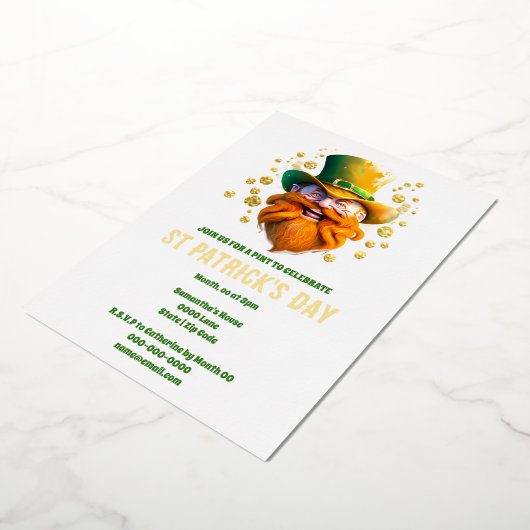 Leprechaun gouden folie Ierse elf gezicht St. Patr Folie Uitnodiging (Gedraaid)