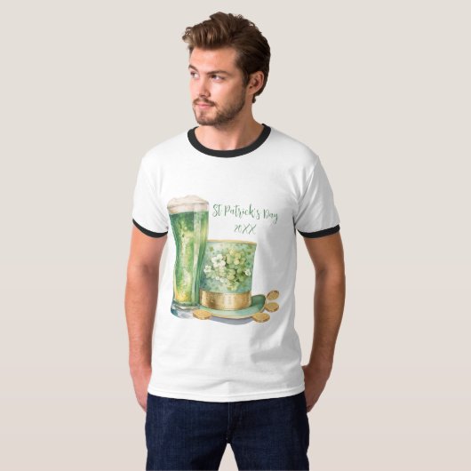 Leprechaun Pet met Groen Bier op St Patrick's Day T-shirt (Voorkant volledig)
