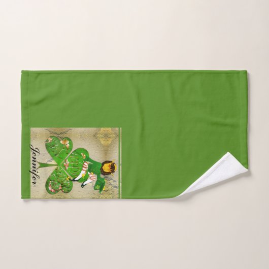 Leprechaun Shamrock "Happy St. Patrick's" Bad Handdoek (Handdoek)