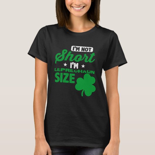 Leprechaun Short Person St Patricks Day  Drinking  T-shirt (Voorkant)