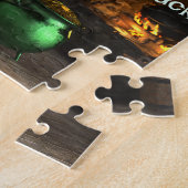 Leprechaun Toon Meisje naast de pot met goud Legpuzzel (Zijkant)