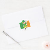 Leprechaun vlag ronde sticker (Envelop)