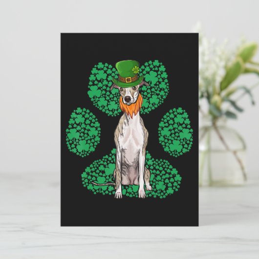 Leprechaun Whippet St Patricks Day Shamrock Paw Feestdagenkaart (Staand voorkant)
