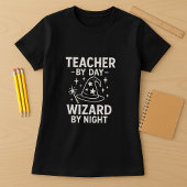 Leraar bij dag tovenaar bij nacht; grappige opvoed t-shirt