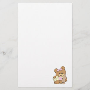 leraar die baby teddybeer ontwerp leert briefpapier