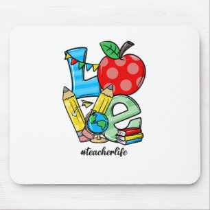 Leraar geeft les materiaal liefde appel symbool  muismat