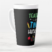 Leraar Gift Teacher Tiny Humans Latte Mok (Linkerhoek)