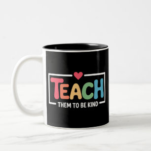 Leraar Leer Hun Vriendelijk Te Zijn Terug Naar Sch Tweekleurige Koffiemok