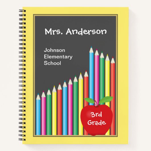 Leraar met kleur Pencils en Red Apple Notitieboek (Voorkant)