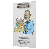 Leraar met leskamerthema klembord (Links)