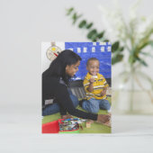 Leraar met peuter overdag briefkaart (Staand voorkant)