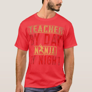 Leraar overdag Ninja 's nachts T-shirt