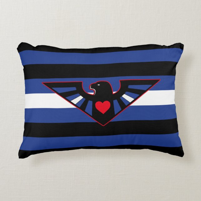 Leren Adelaar Pride Vlag Accent Kussen (Voorkant)