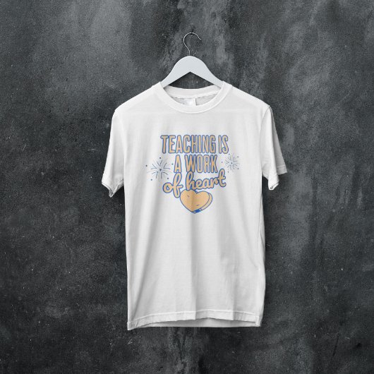 Leren is een hartverscheurend werk t-shirt