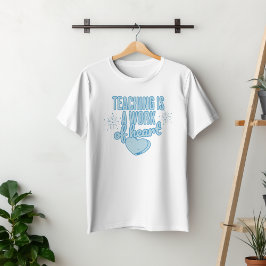 Leren is een hartverscheurend werk t-shirt