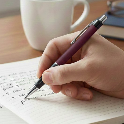 Leren Uitziende Maroon Pen met Aanpasbare Naam