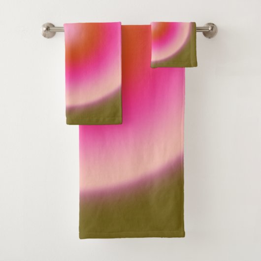 Les Couleurs 05 Gradient Olijf en Roze Aura Bad Handdoek (Insitu)