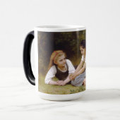 Les Noisettes: Jonge meisjes verzamelen hazelnoten Magische Mok (Voorkant links)