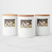 Les Noisettes: Jonge meisjes verzamelen hazelnoten Voedselcontainer Etiket (Flessen)