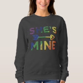 Lesbian Couple Ze is Mine Matching LGBT Pride Trui (Voorkant)
