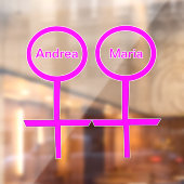 Lesbian Lovers Personalized Raamsticker (Vel 2)