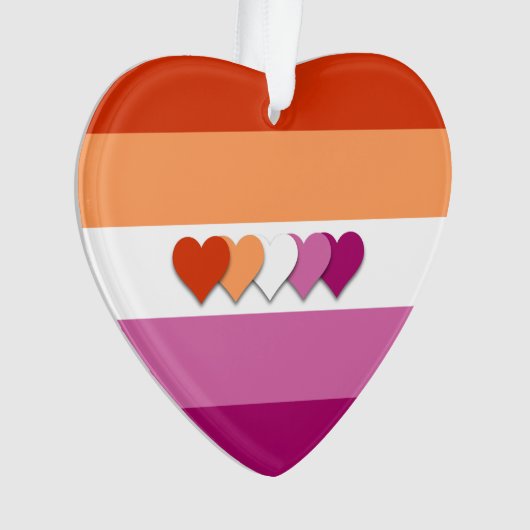 Lesbian pride hartdesign ornament (voorkant)