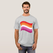 Lesbian Sunset Pride Wavy Flag T-shirt (Voorkant volledig)