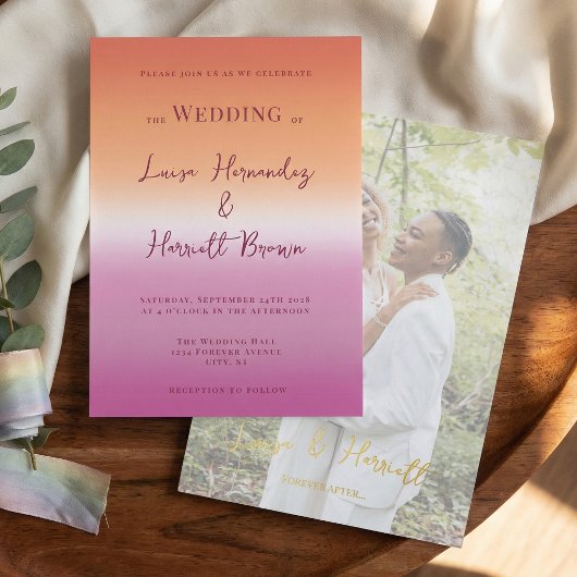 Lesbian Wedding Photo Pride Gradient Gold Foil Folie Uitnodiging