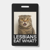 Lesbiennes eten wat Grappig Badge (Achterkant)