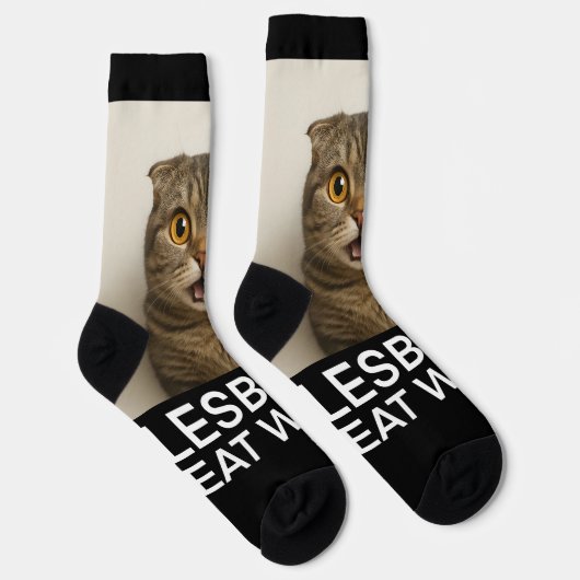 Lesbiennes eten wat grappig sokken (Rechts)