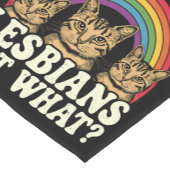 Lesbiennes eten wat  LGBT Pride Maand Meme Korte Tafelloper (Hoek)