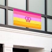 Lesbische Dawn Pride WLW Spandoek (Buitenkant Gebouw)