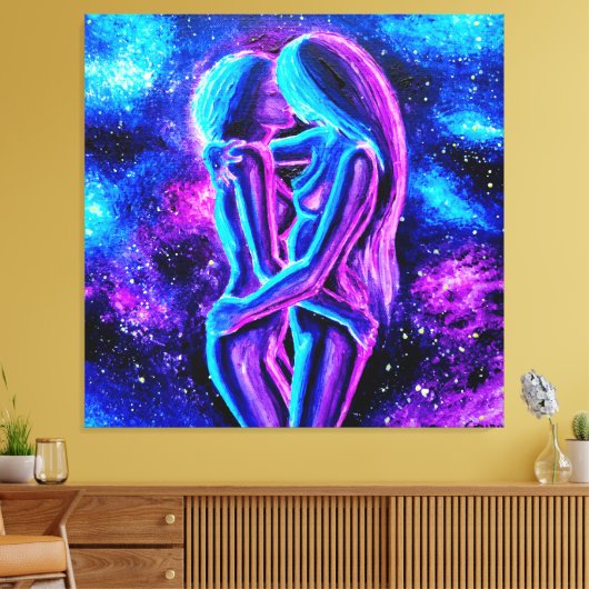 Lesbische kus in blauw en paars canvas afdruk (Insitu (Woonkamer))