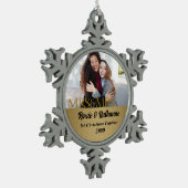 Lesbische paren 1e kerstgoudfoto tin sneeuwvlok ornament (Links)