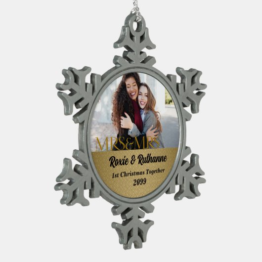 Lesbische paren 1e kerstgoudfoto tin sneeuwvlok ornament (Links)