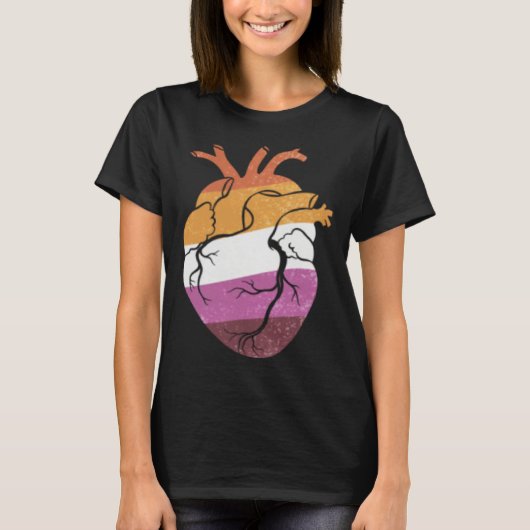 Lesbische Pride Hart Vlag T-shirt (Voorkant)