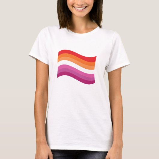 Lesbische Sunset Pride Golvende Vlag T-shirt (Voorkant)