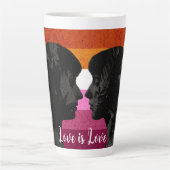 Lesbische Vlag met Twee Vrouw Silhouetten Latte Mok (Voorkant)