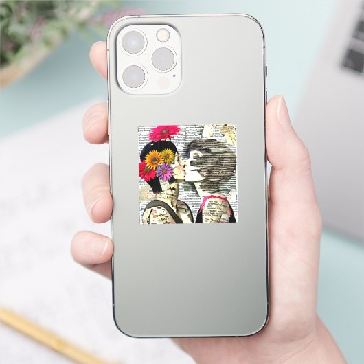 Lesbische Vrouwen In Liefde | Pride Kiss Sticker (Telefoon)