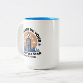 Let Faith Shine Bright: het thema van de winter Tweekleurige Koffiemok (Voorkant links)