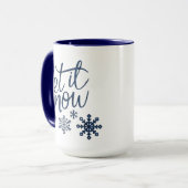 Let It Snow Blue en White Coffee & Cacao Mok (Voorkant links)