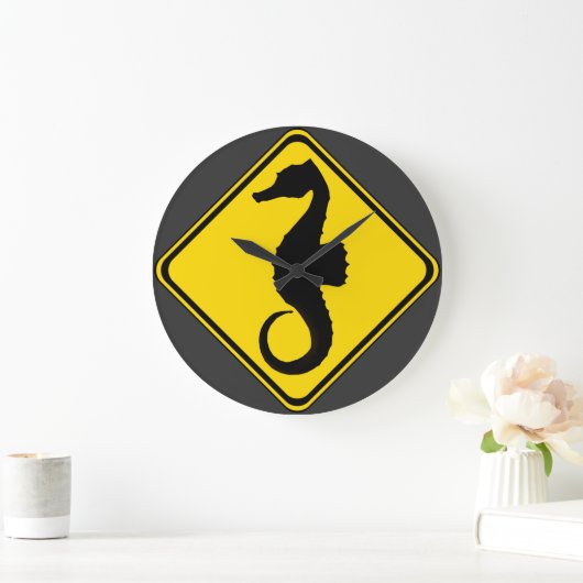 Let op: De zeepaardkruising. Grote Klok (Huis)