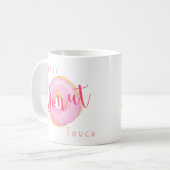 Let op! - Gepersonaliseerde roze donut Koffiemok (Voorkant links)