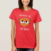 Let op! Kisses Puckered Lips Cat T-shirt (Voorkant)
