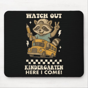Let op kleuterschool hier kom ik Wasbeer terug naa Muismat