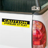 Let op: Prius bij Play Bumpersticker (Op Truck)