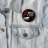 Let op: Schrijver op het werk Ronde Button 5,7 Cm (In situ)