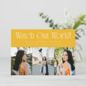Let Op Wereld Multi Foto Gele Afstuderen Aankondiging (Staand voorkant)