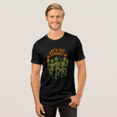 Let’s Get Spooky Dancing Mummies Art Tri-Blend Shirt (Voorkant volledig)