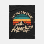 Let The 3rd Grade Adventure Begin Retro First Day  Fleece Deken (Voorkant)